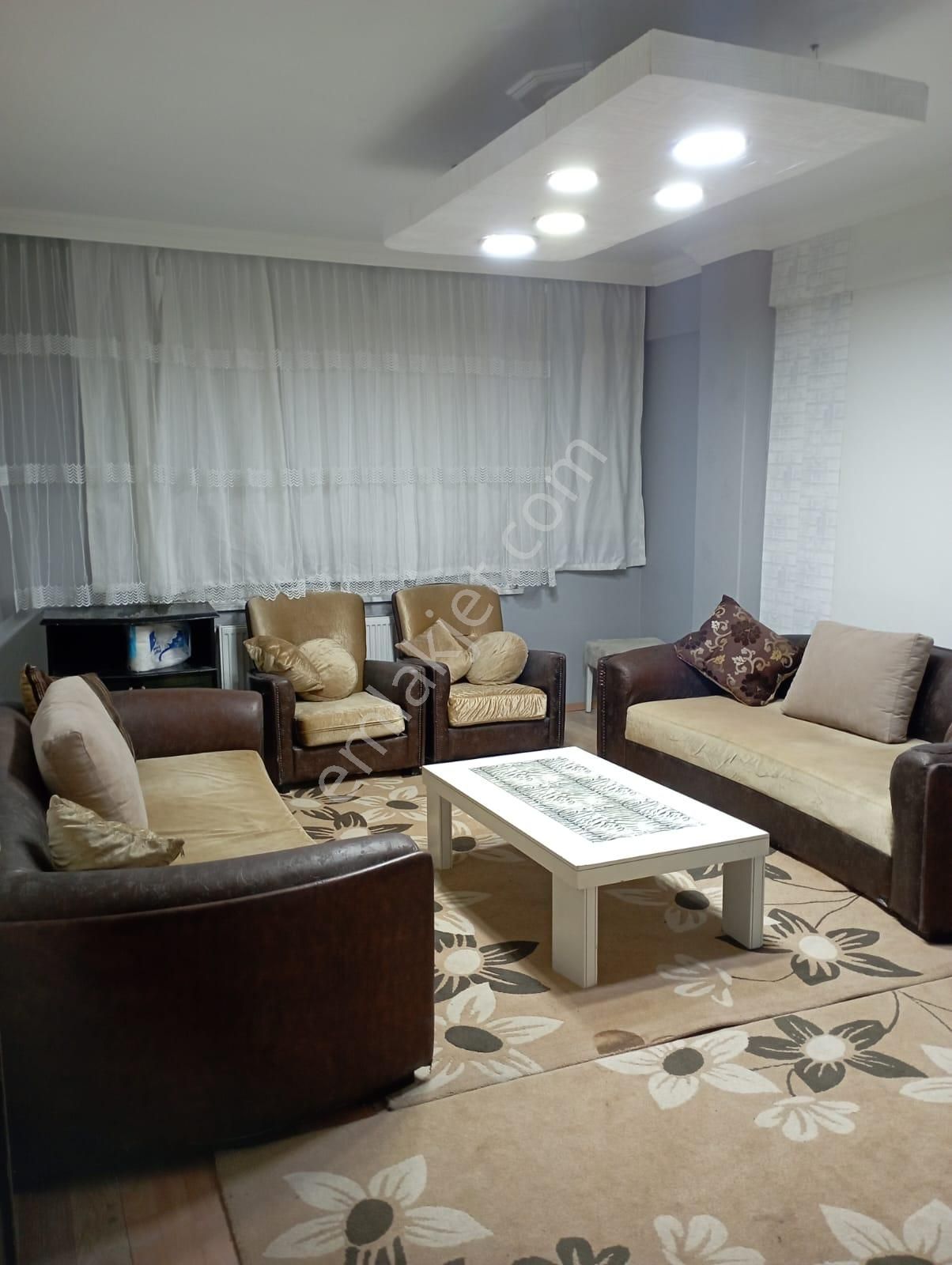 Sultangazi Cebeci Kiralık Daire  İstanbul Sultangazi Cebeci 2+1 Eşyalı Kiralık Daire 