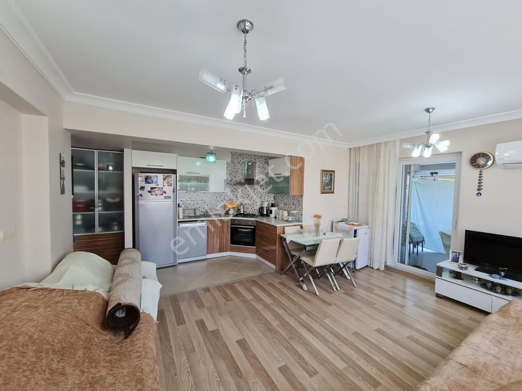 Kuşadası Ege Mahallesi Elit Havuzlu Otoparklı Güvenlikli Sitede 3+1 125m2 Deniz Manzara Doğalgazlı - Görsel 30