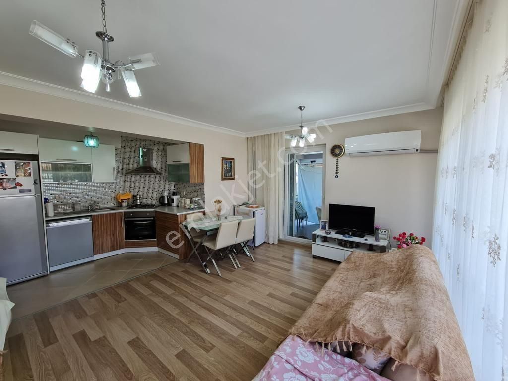 Kuşadası Ege Mahallesi Elit Havuzlu Otoparklı Güvenlikli Sitede 3+1 125m2 Deniz Manzara Doğalgazlı - Görsel 27