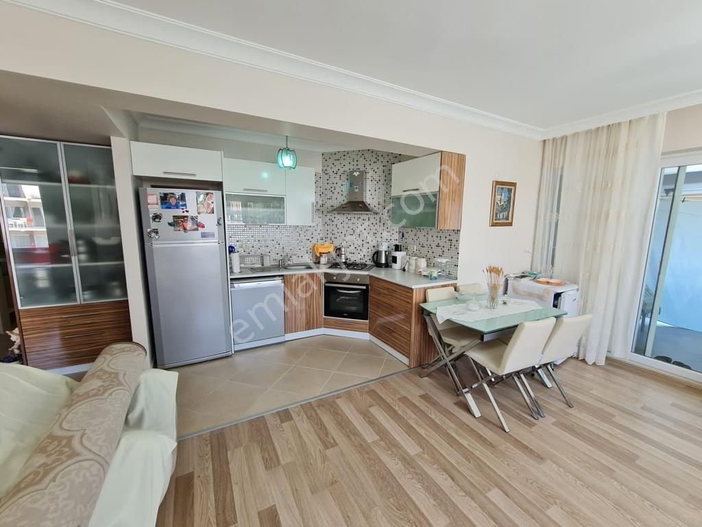 Kuşadası Ege Mahallesi Elit Havuzlu Otoparklı Güvenlikli Sitede 3+1 125m2 Deniz Manzara Doğalgazlı - Görsel 25