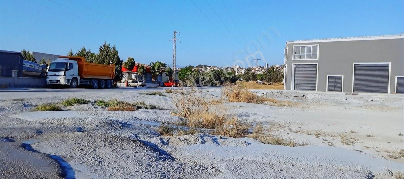 Akhisar Hürriyet Satılık Sanayi İmarlı Atakule Sanayisi Kent Beton Karşısı 192 M² Sanayi İmarlı Arsa