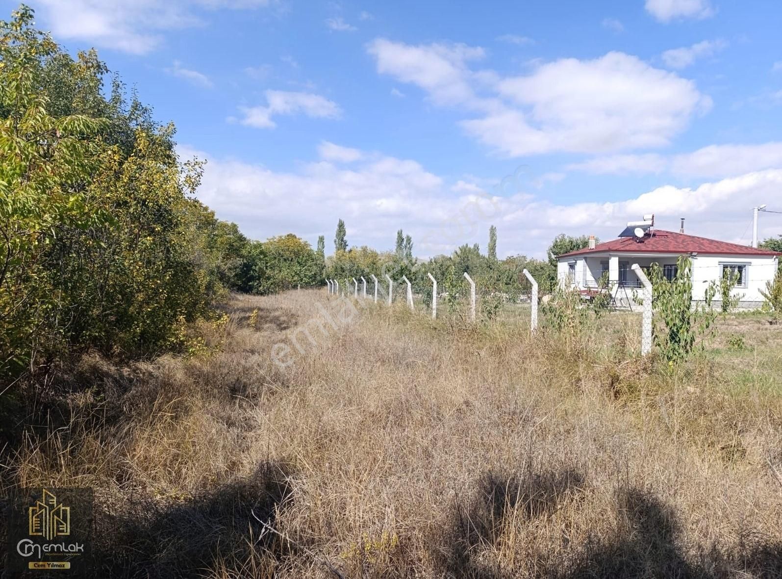 Niğde Merkez Gümüşler Bld. (Yeni Gümüş) Satılık Bağ & Bahçe CM EMLAK Gümüşler Yeni 632 m2 UYGUN FİYAT MÜKEMMEL KONUM Bahçe