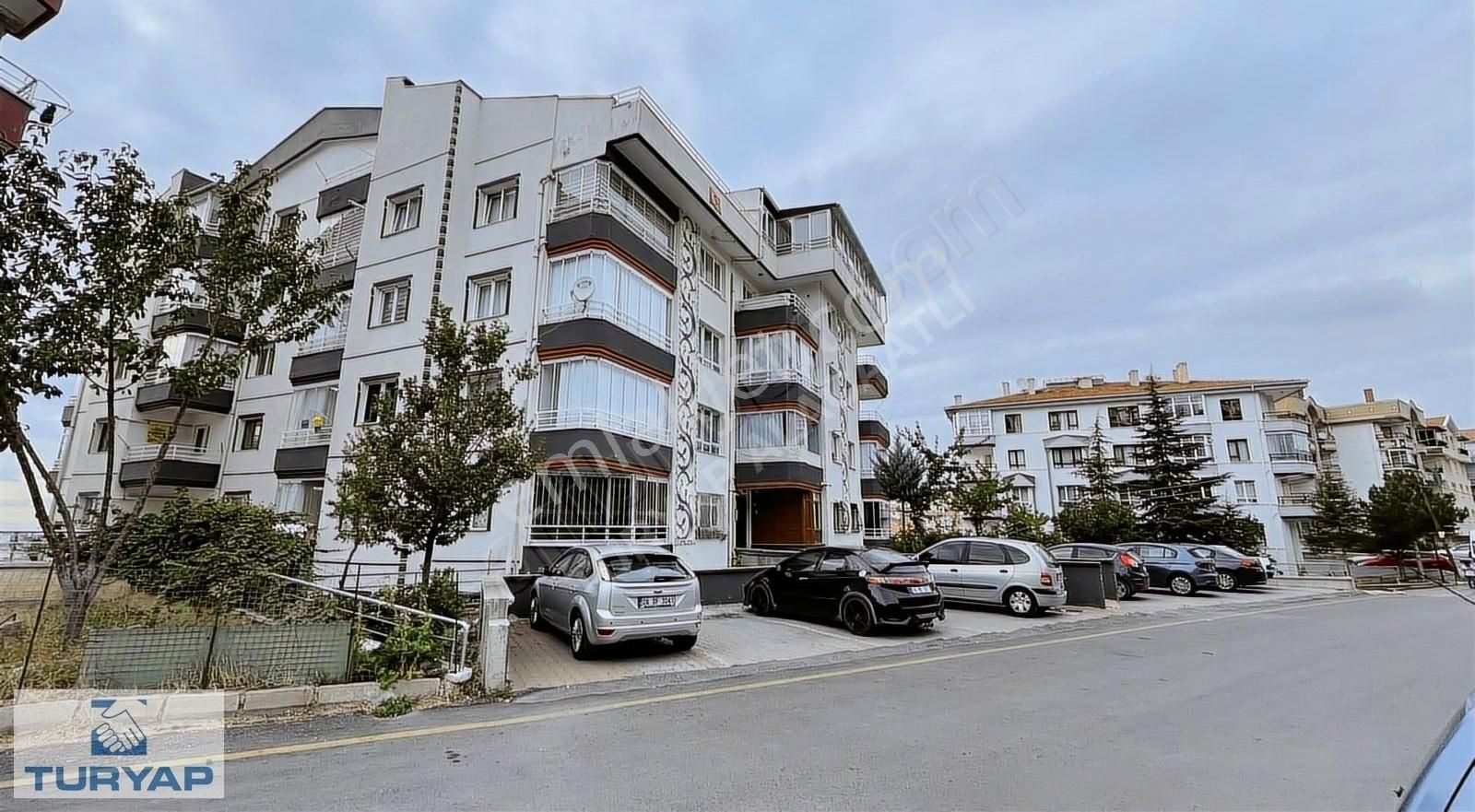 Mamak General Zeki Doğan Kiralık Daire TURYAP'TAN GENERAL ZEKİ DOĞAN MH. ARA KAT MANZARALI KİRALIK 3+1