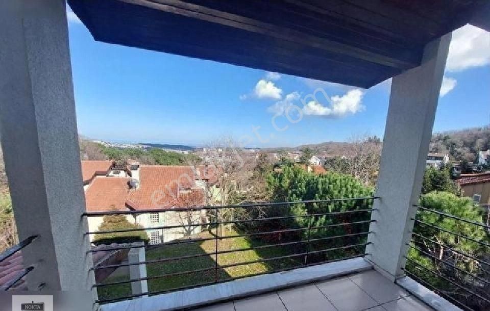 Sarıyer Zekeriyaköy Kiralık Villa NOKTA'DAN, ZEKERİYAKÖY MERKEZE YAKIN SİTE İÇİNDE TAM MÜSTAKİL