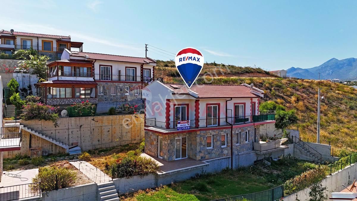 Datça İskele Satılık Villa RE/MAX BADEM'DEN DATÇA BURGAZDA SATILIK 2+1 DOĞA MANZARALI VİLLA