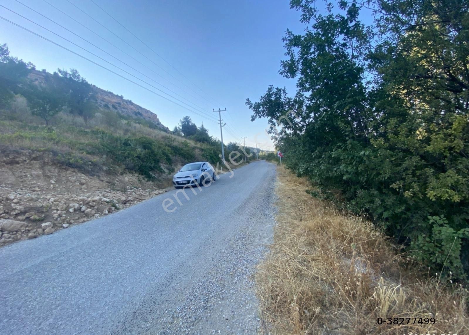 Karaman Merkez Lale Köyü Satılık Bağ & Bahçe TUĞRA EMLAK’DAN LALE DE ANA YOL KENARI HOBİ BAHÇESİ