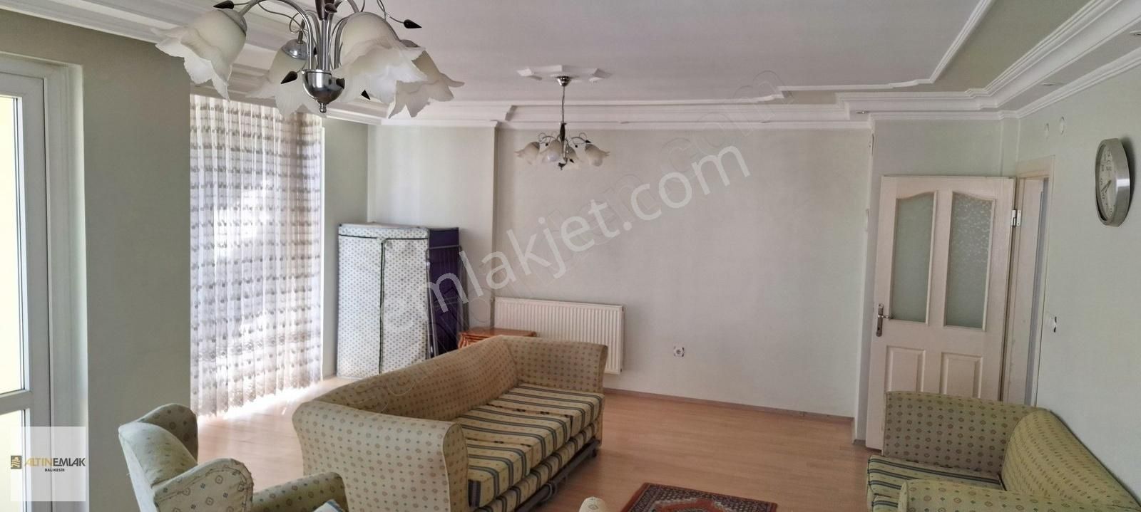 Altıeylül Bahçelievler Kiralık Daire BAHÇELİEVLER'DE FULL EŞYALI 3+1