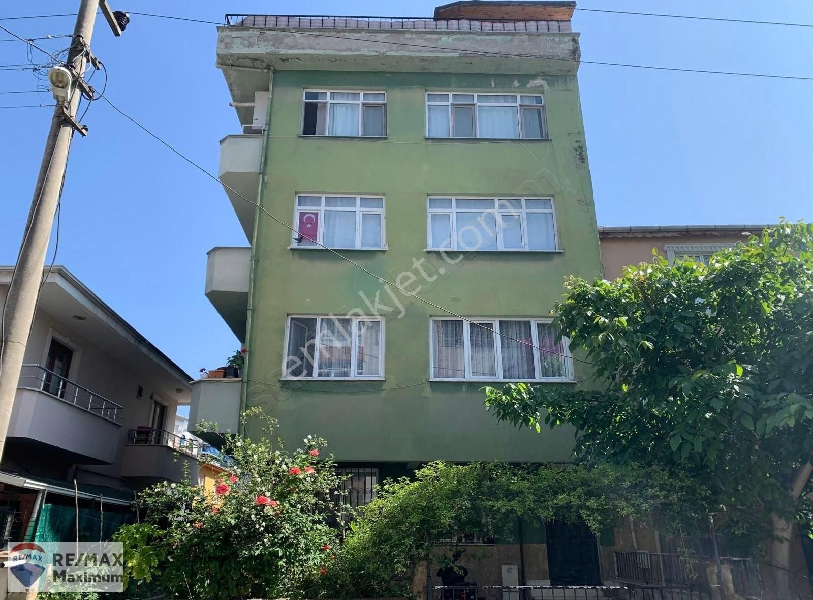 Yalova Merkez Dere Satılık Daire Yalova Merkez'de Arsa Tapulu Satılık 2+1 Daıre