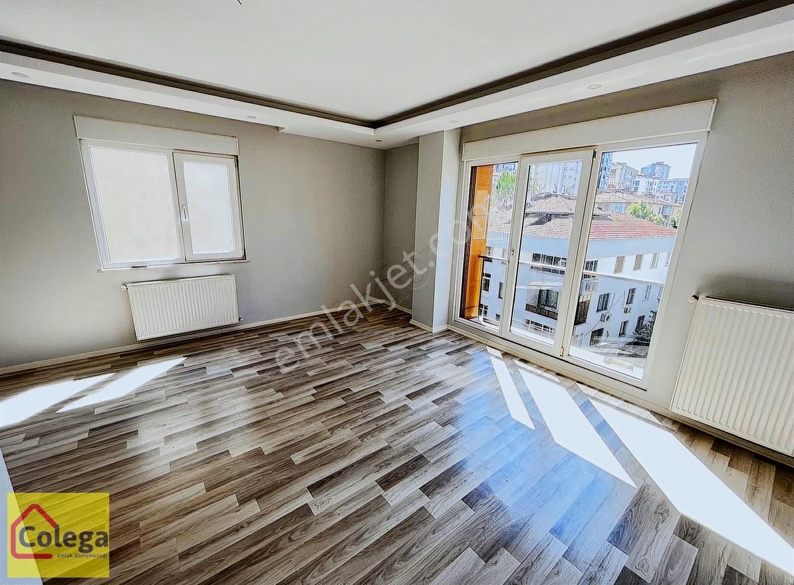 Kadıköy Kozyatağı Satılık Daire KOZYATAĞI'DA HARİKA KONUMDA 2+1 SATILIK DAİRE