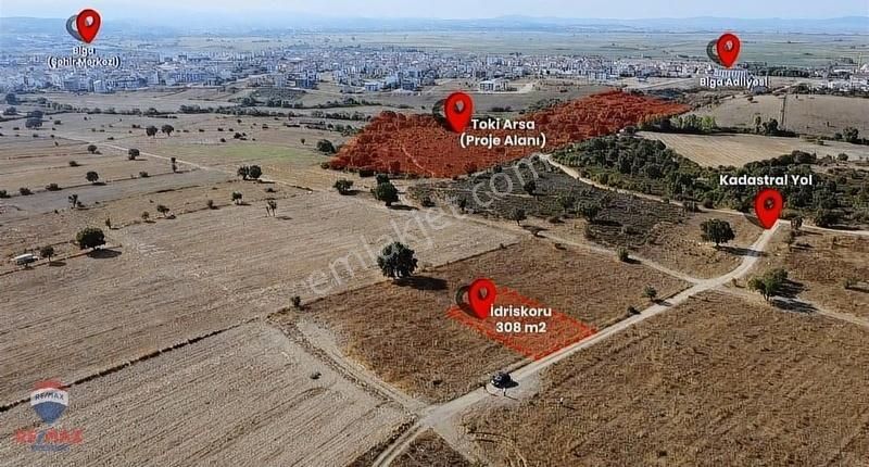 Biga İdriskoru Köyü (Küçükköy) Satılık Villa İmarlı İdriskoru Toki Projesine Komşu Satılık Arsa