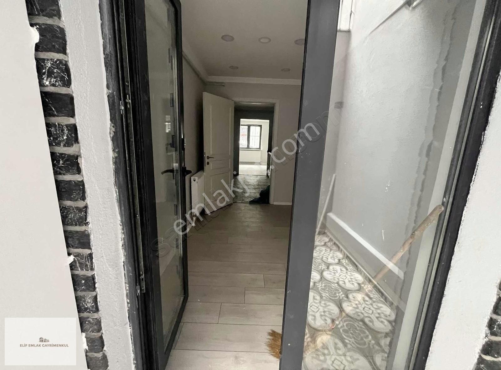 Beyoğlu Sururi Mehmet Efendi Kiralık Daire ELİF EMLAKTAN KİRALIK 1+1 DAİRE