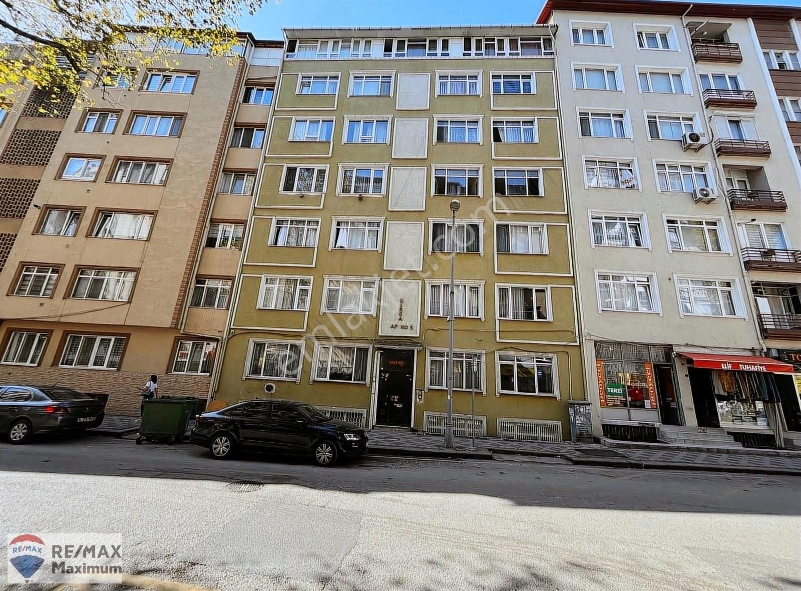 İzmit Kozluk Kiralık Daire İZMİT KOZLUK MAHALLESİ ASANSÖRLÜ ARAKAT 2+1 KİRALIK DAİRE