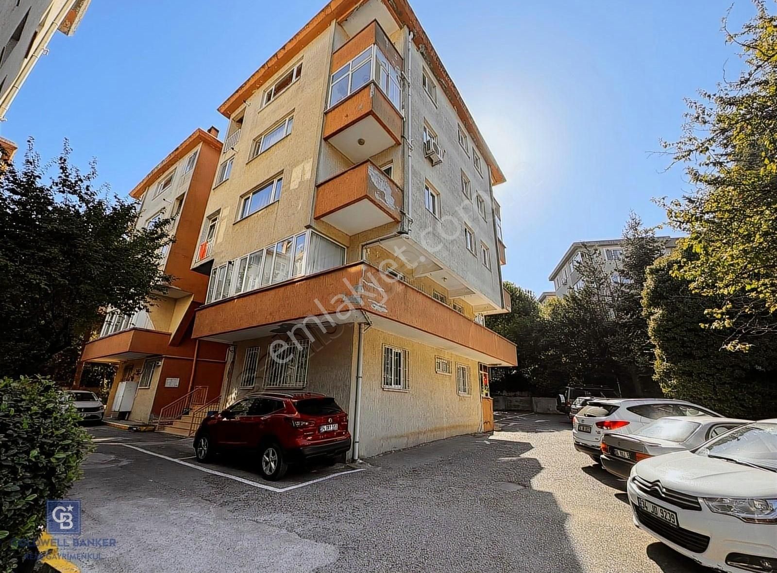 Kadıköy Acıbadem Kiralık Daire ACIBADEM YÜKSEK TİCARETLİLER SİT. GENİŞ 3+1 KİRALIK DAİRE