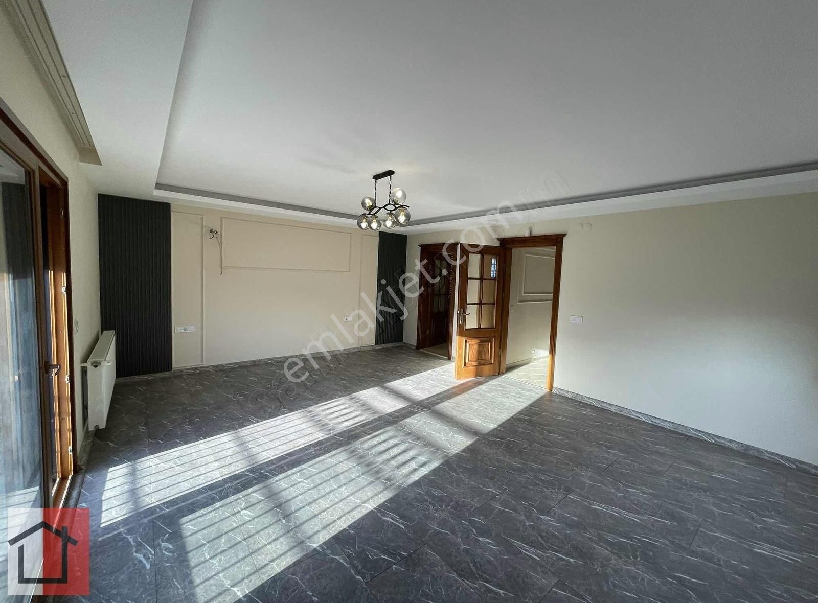 Kuşadası Marina Bölgesinde Özel Havuzlu Müstakil Villa - Görsel 25