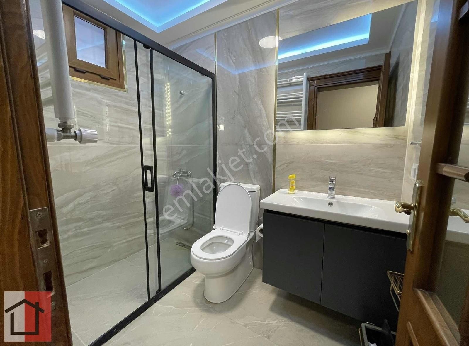 Kuşadası Marina Bölgesinde Özel Havuzlu Müstakil Villa - Görsel 32