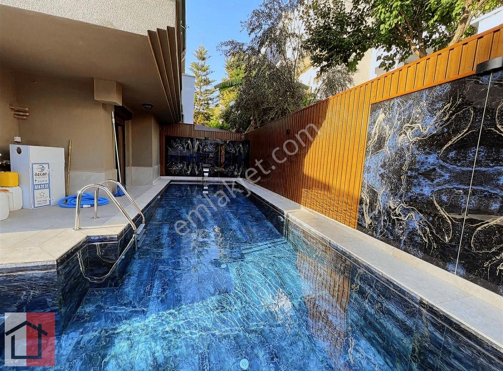 Kuşadası Marina Bölgesinde Özel Havuzlu Müstakil Villa - Görsel 4