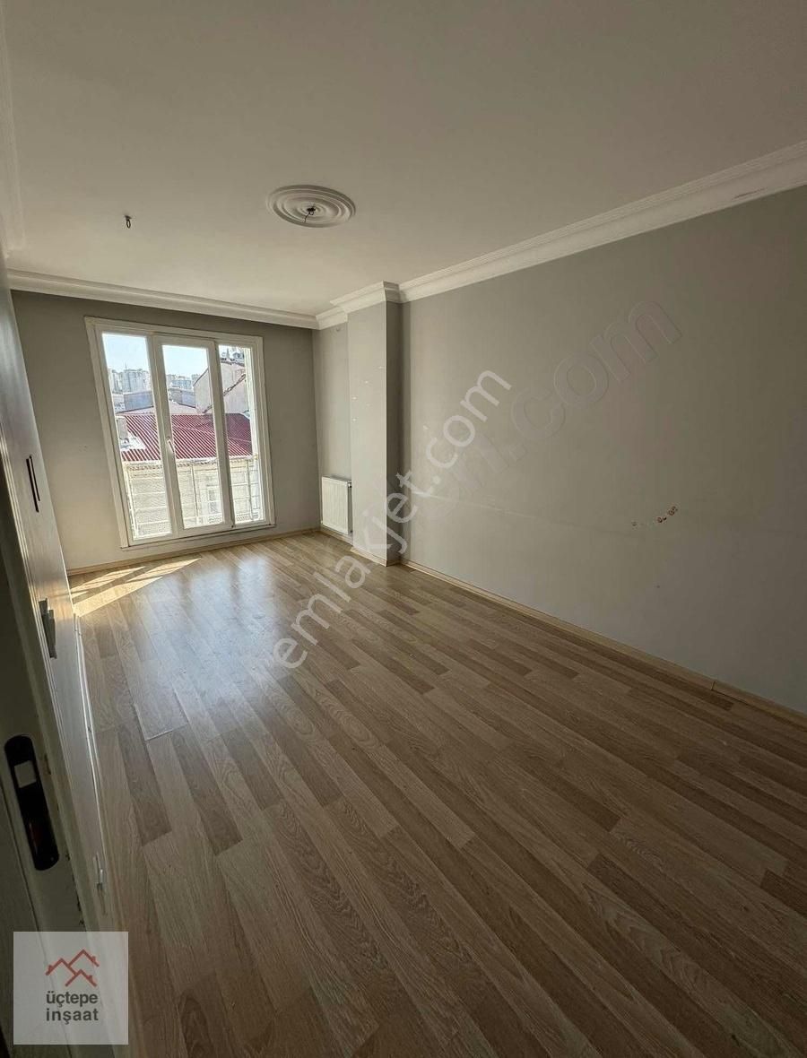 Esenyurt Hürriyet Satılık Daire HÜRRİYET MAH'DA 4+2 DUBLEKS 165 M² AYRI GİRİŞLİ - YÜKSEK TAVANLI