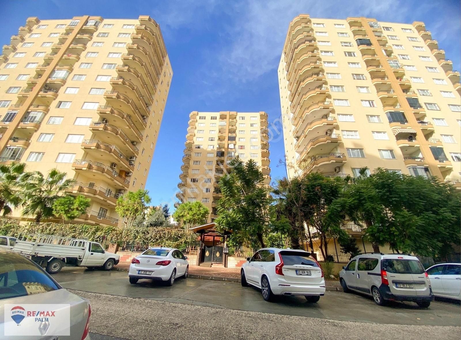 Yenişehir Barbaros Satılık Daire REMAX PALM'DEN ORHAN ÖZDİKER'DE DENİZ MANZARALI GENİŞ 3+1 DAİRE