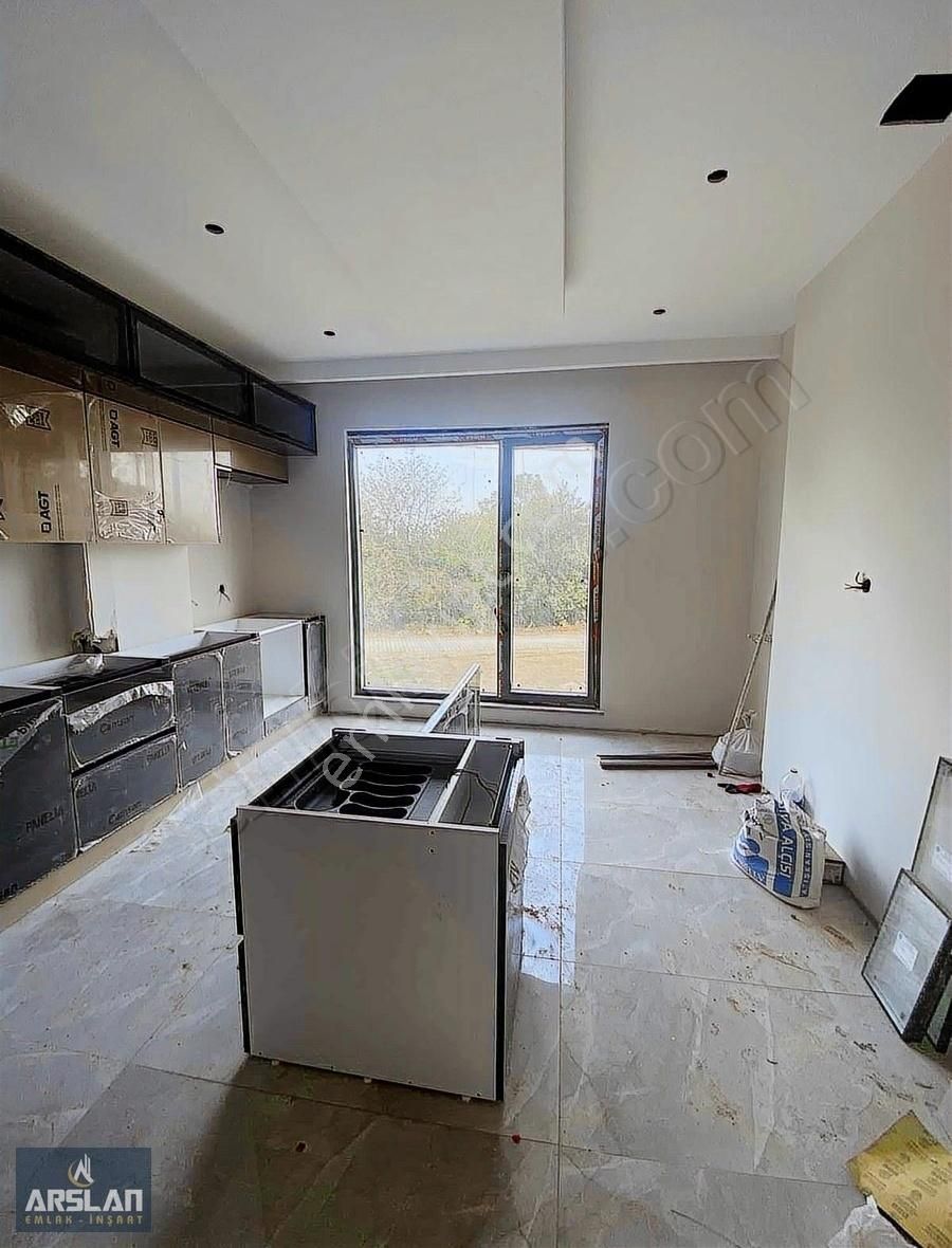 Arslan Emlak'tan İnegl Deydinlerde Satılık Lüks Villa - Görsel 4