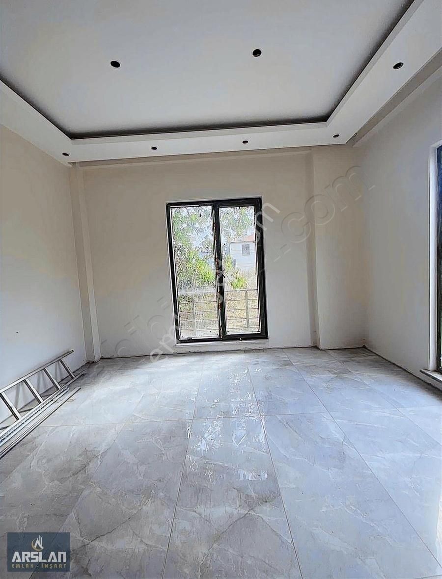 Arslan Emlak'tan İnegl Deydinlerde Satılık Lüks Villa - Görsel 33