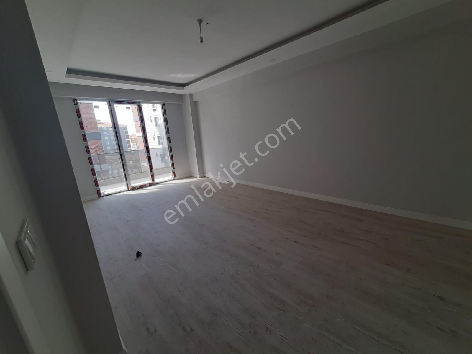 Silivri Yeni Satılık Daire  SİLİVRİ YENİMAHALLEDE SATILIK 2+1 SIFIR DAİRE -AKTİF GAYRİMENKUL