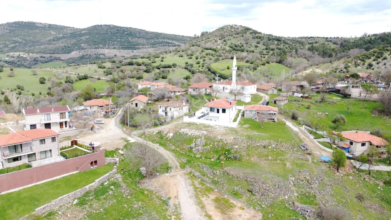 Çanakkale Merkez Kirazlı Köyü Satılık Tarla  ÇANAKKALE MERKEZ KİRAZLI KÖYÜNDE 800 M2 ARSA ....