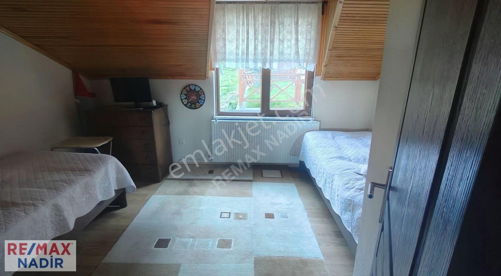 Kulakkaya Ana Cadde Üzeri 2 Daire Birlikte Eşyalı Kat Mülkiyetli - Görsel 35