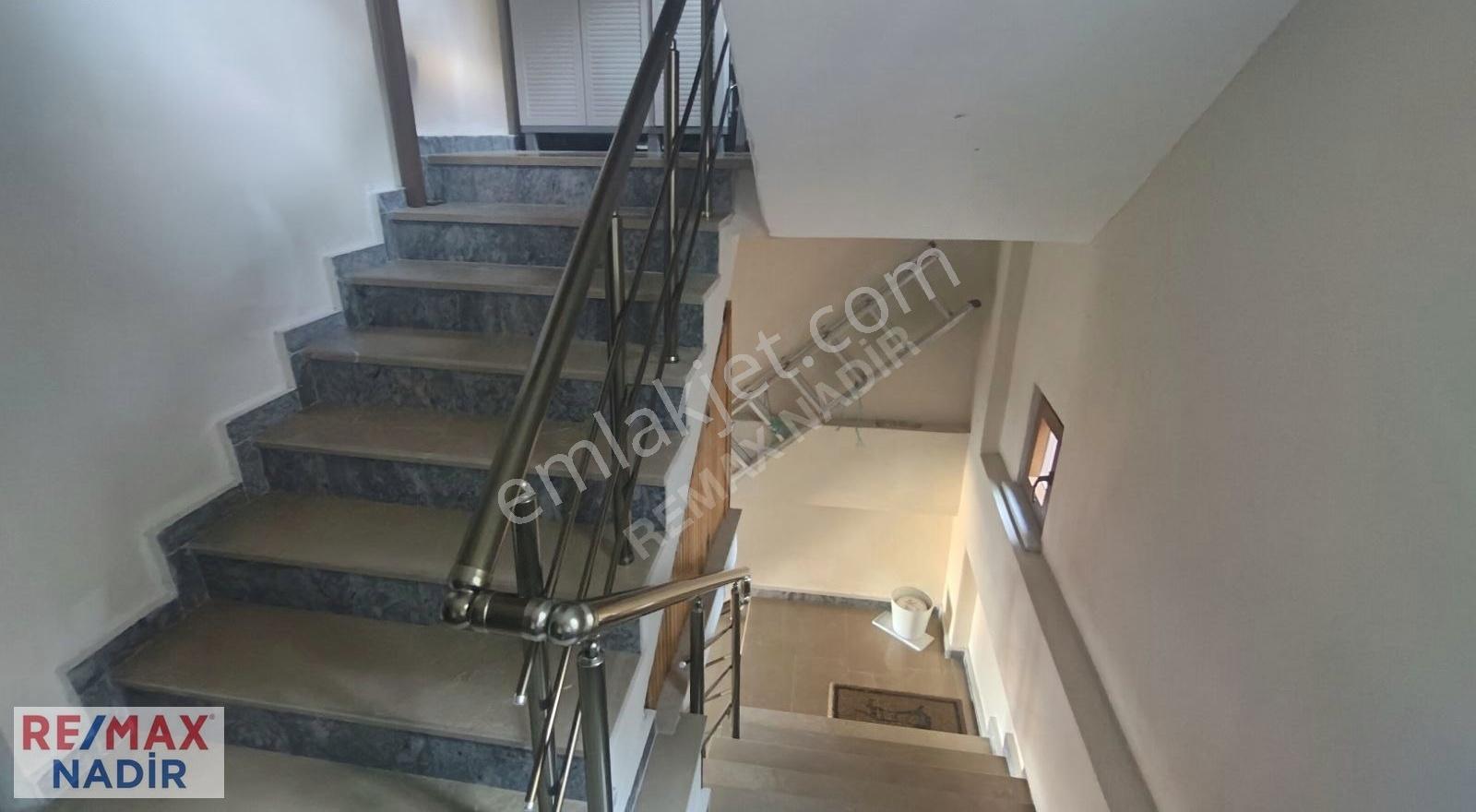 Kulakkaya Ana Cadde Üzeri 2 Daire Birlikte Eşyalı Kat Mülkiyetli - Görsel 27