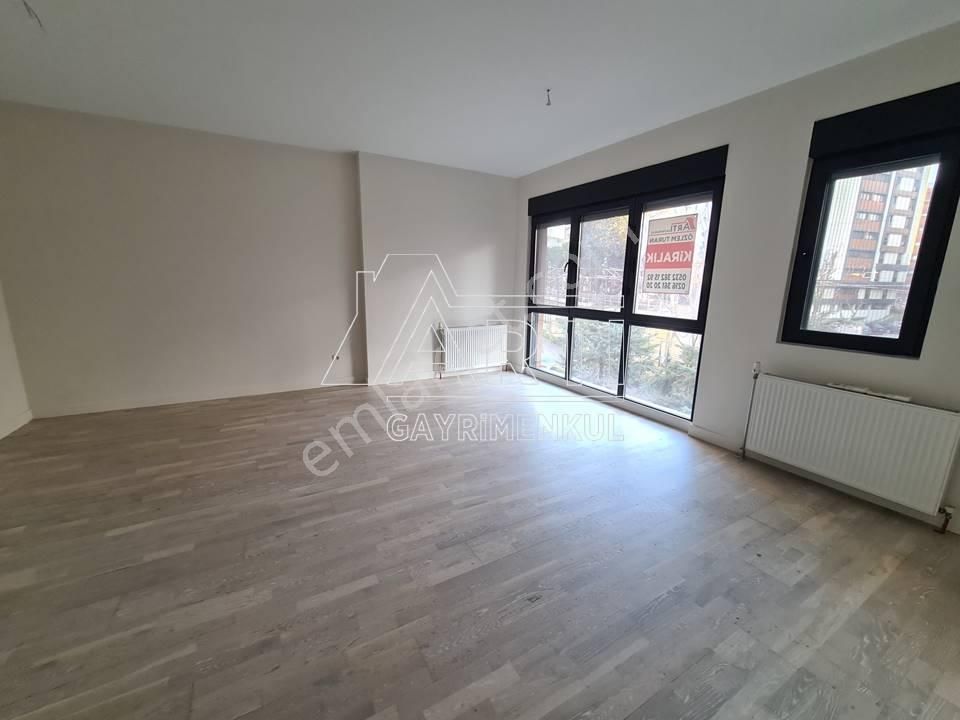 Kadıköy Erenköy Kiralık Daire  Erenköy de Bağdat ve Marmaray Yakını Genç Binada 1+1 Kiralık Daire