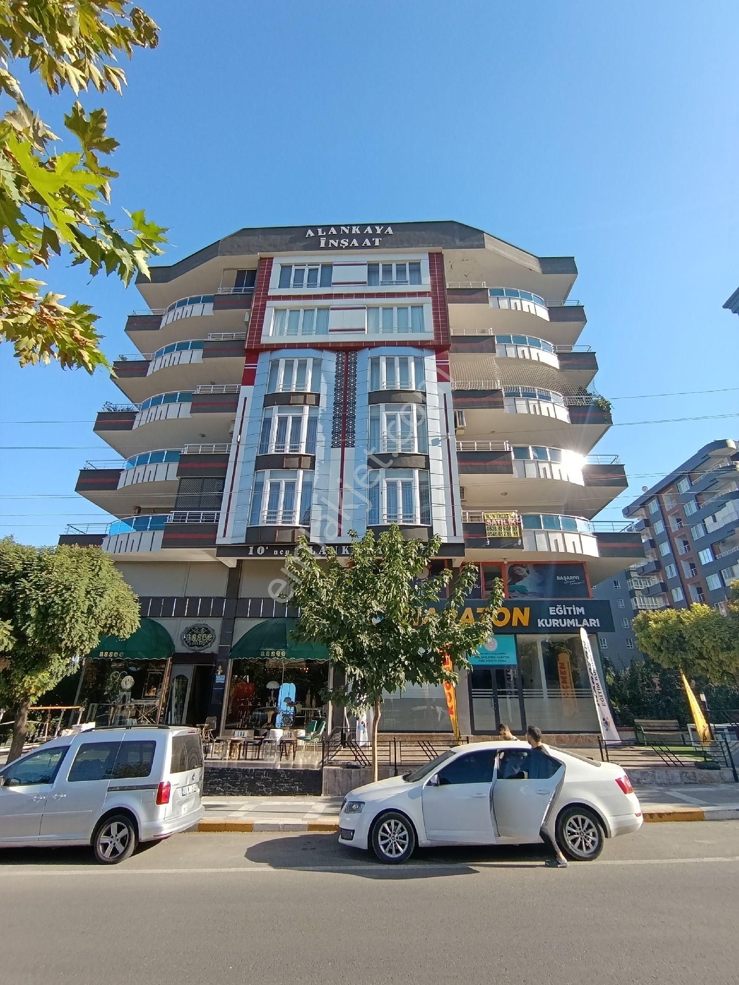 Karaköprü Karşıyaka Satılık Daire SATILIK 4+1 CADDE ÜSTÜ DAİRE