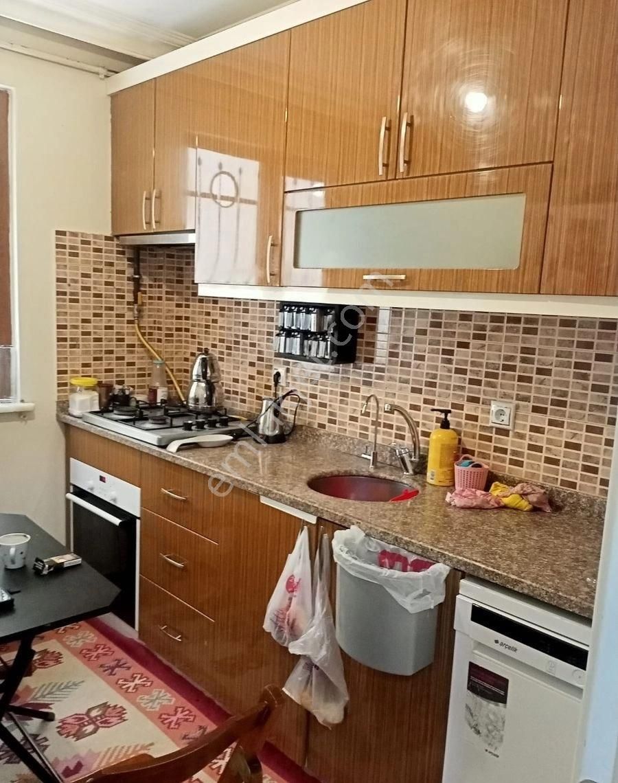 Kağıthane Şirintepe Satılık Daire KAĞITHANE ŞİRİNTEPEDE İSKANLI 110M2 3+1 BOŞ, HEMEN TAŞININ