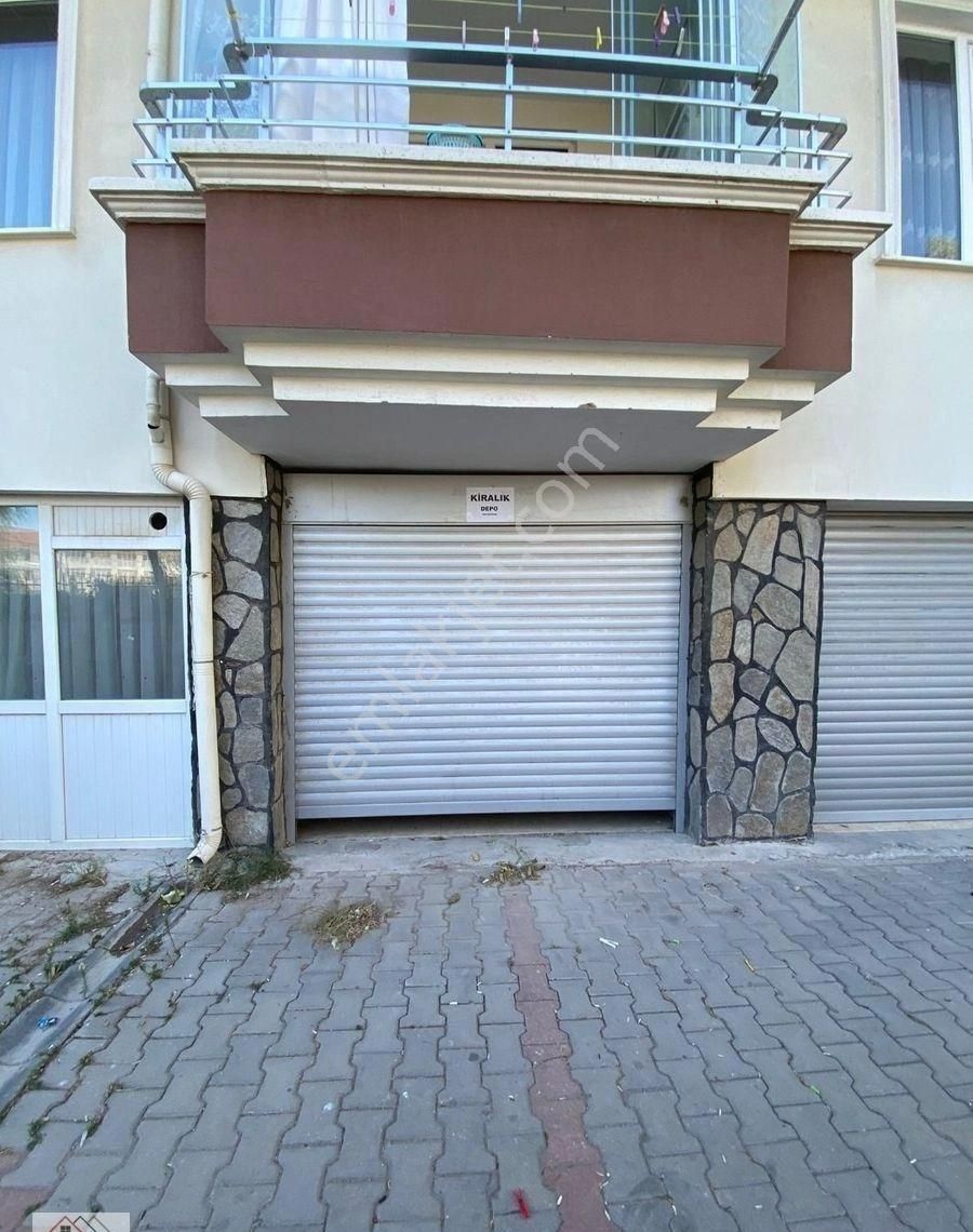 Aksaray Merkez Ereğlikapı Kiralık Depo EREĞLİKAPI MH İTFAİYE KARŞISI KİRALIK 25 M² DEPO