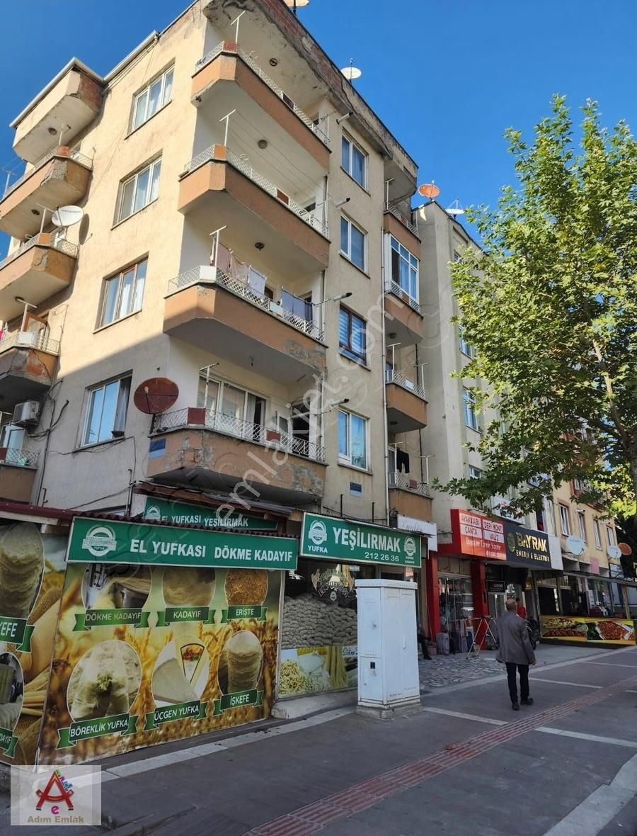 Amasya Merkez Ellibeşevler Satılık Daire ADIM EMLAK'TAN ELLİBEŞEVLER'DE CADDE ÜZERİ SATILIK 3+1 DAİRE