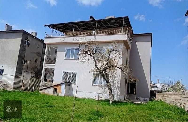 İpekyolu Cevdet Paşa Satılık Müstakil Ev Çakı Yapı Emlaktan Merkezi Konumda Satılık Müstakil Ev