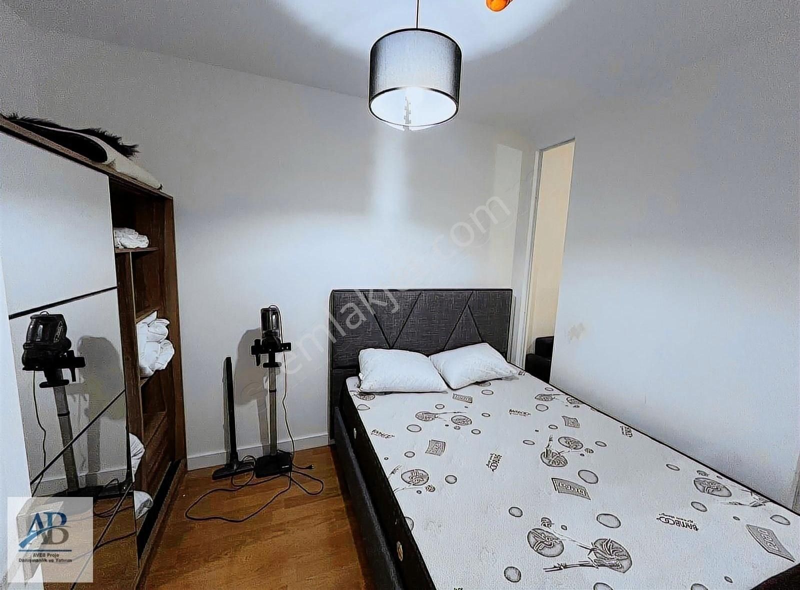 Beylikdüzü Yakuplu Kiralık Daire AVEB LİV MARMARA 1+1 FULL TEMİZ EŞYALI DENİZ CEPHE 19.000 TL!