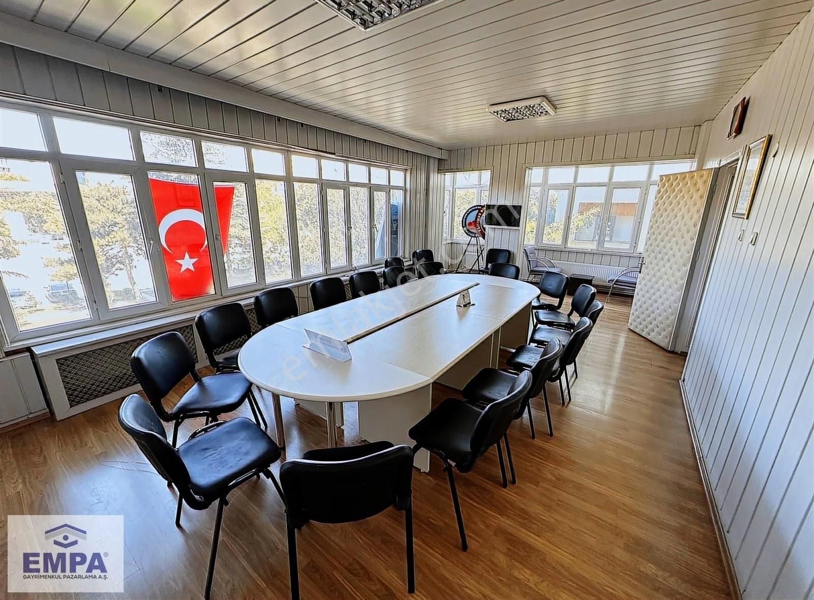 Odunpazarı Arifiye Satılık Ofis EMPA'dan VİLAYET MEYDANI KARŞISINDA 3+1 130m² DAİRE & BÜRO OFİS