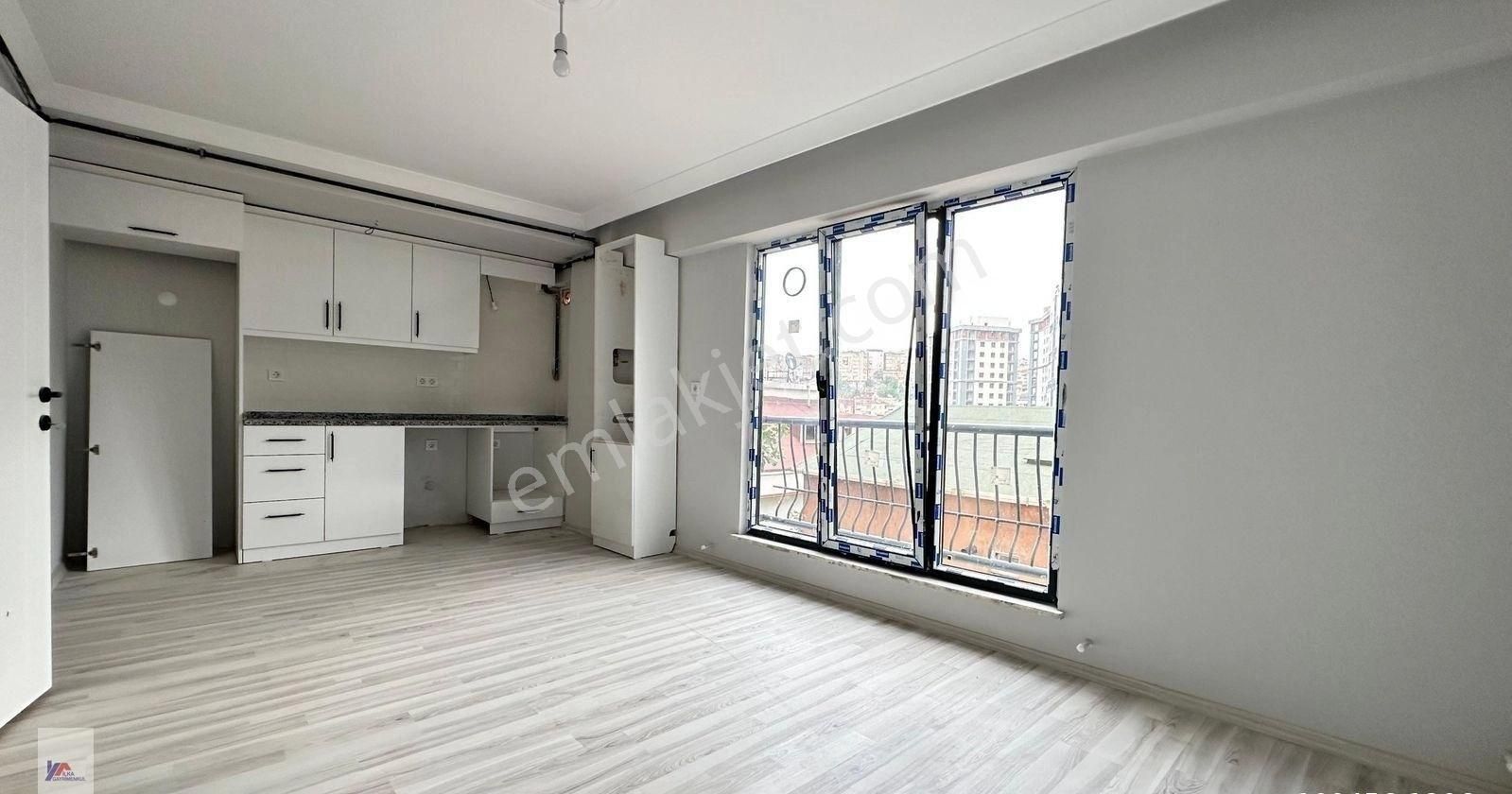 Kağıthane Talatpaşa Satılık Daire İLKA'DAN TALATPAŞA MH 2+1 METROBÜSE 5 DK FIRSAT DAİRE