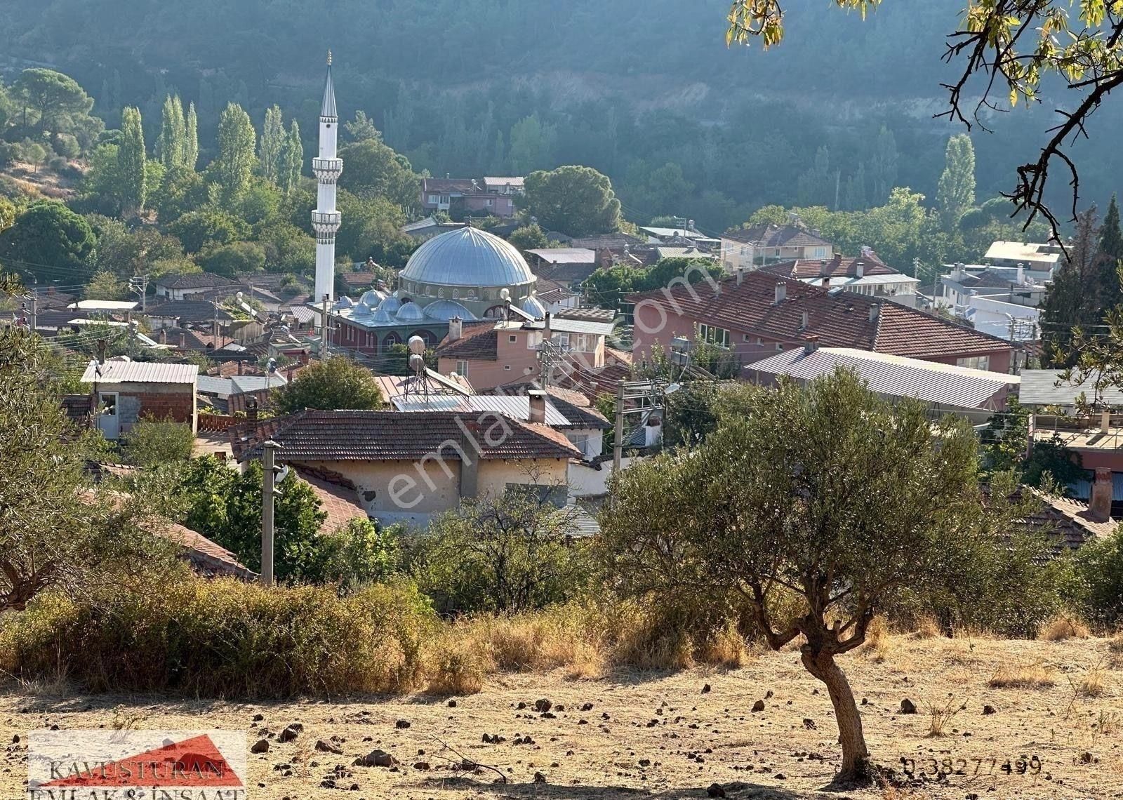 Havran Köylüce Satılık Konut İmarlı KAVUŞTURAN DAN HAVRAN KÖYLÜCE DE SATILIK ARSA 0/0 KIRK İMARLI