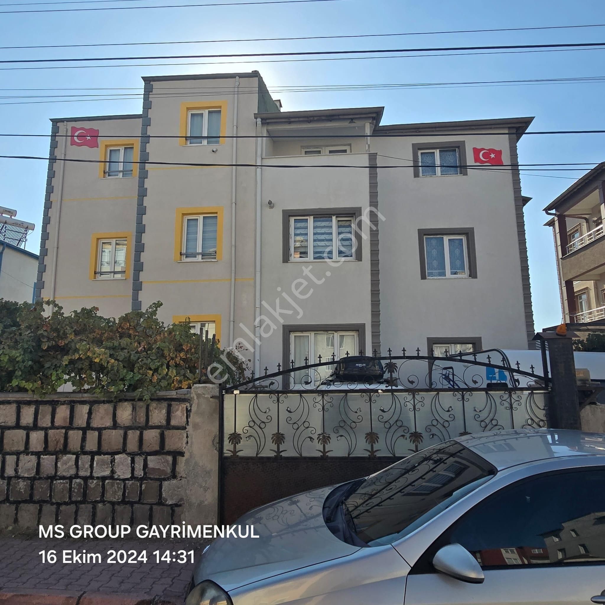 Melikgazi Mimarsinan Satılık Villa  MİMARSİNAN MAHALLESİ TOMSU CADDESİNDE SATILIK 2.5 KATLI VİLLA