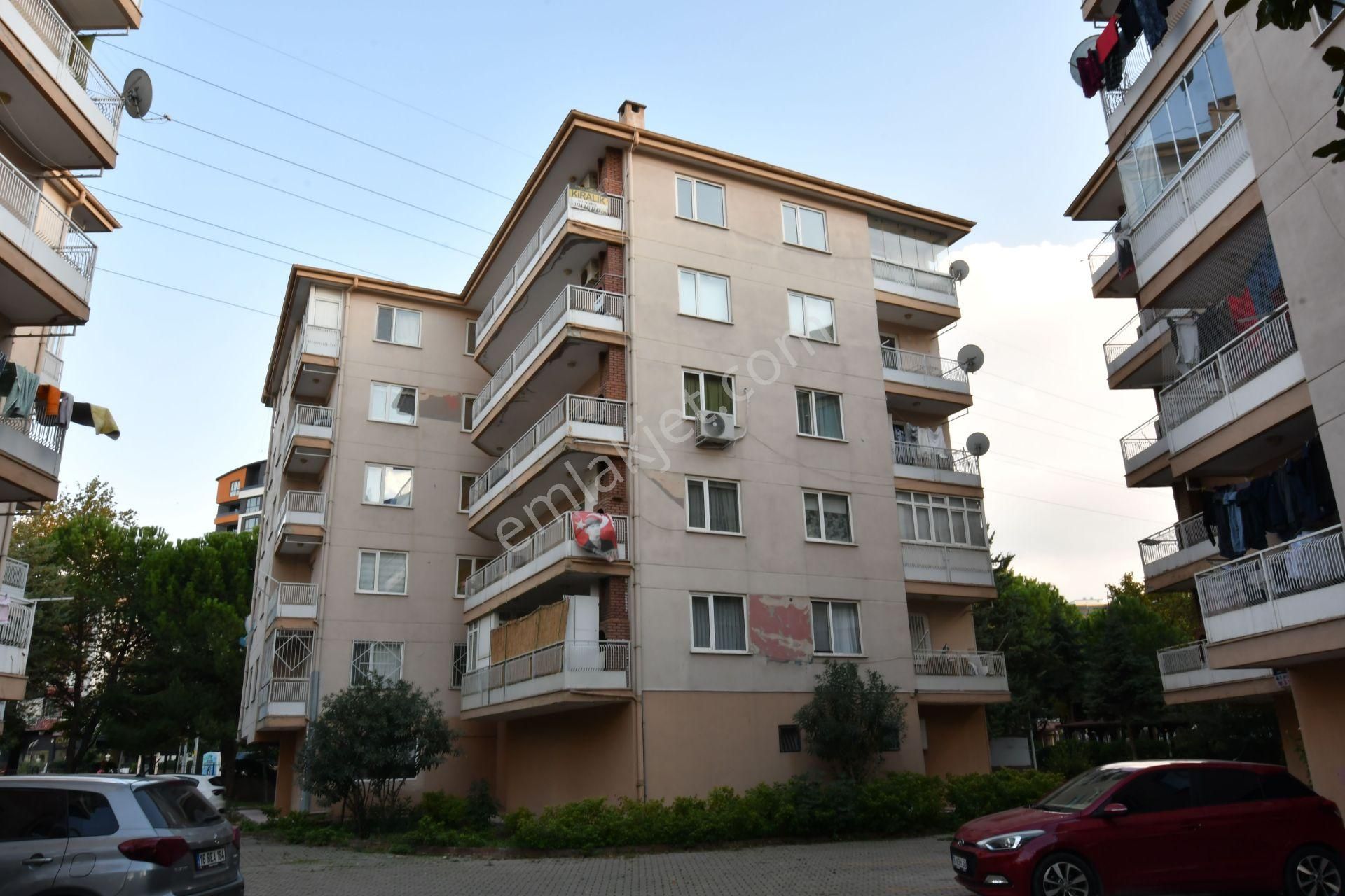 Nilüfer Cumhuriyet Kiralık Daire Ataevler Podyumpark'a 400 M. 3+1 Kiralık Daire