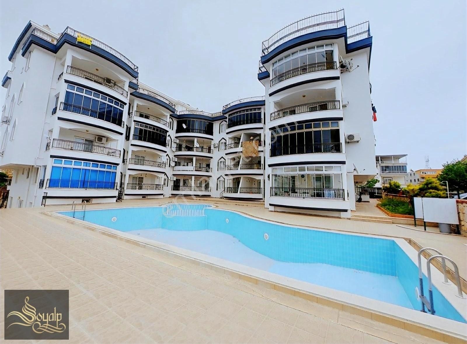 Didim Efeler Satılık Daire DİDİMDE KELEPİR TERAS BÜYKLĞNDE BALKON DENİZ MANZARALI 2+1 DAİRE