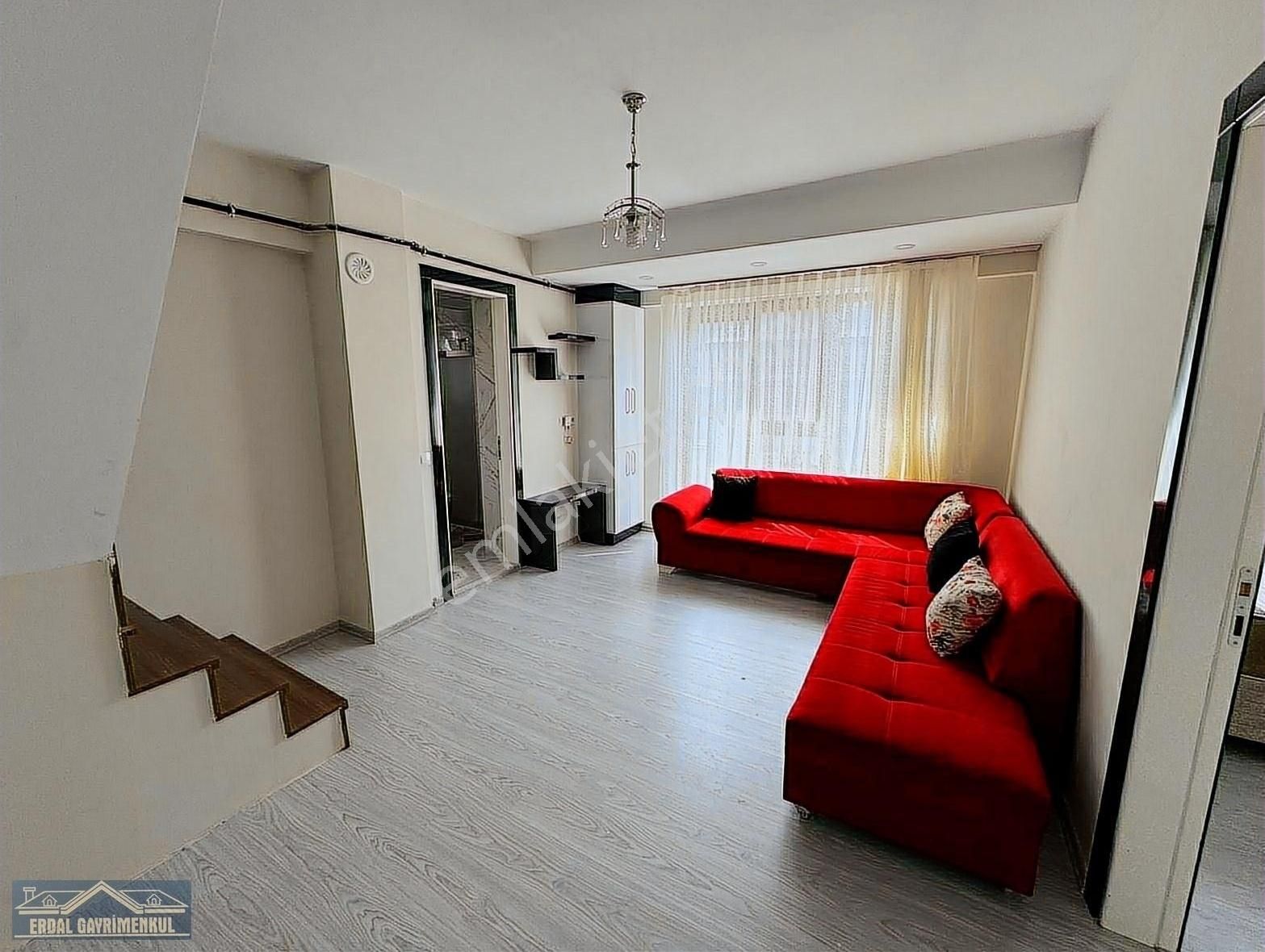 Merkezefendi Akkonak Satılık Daire AKKONAK MAH.GENİŞ OTURUMLU EŞYALI 85 M2 2+1 DAİRE