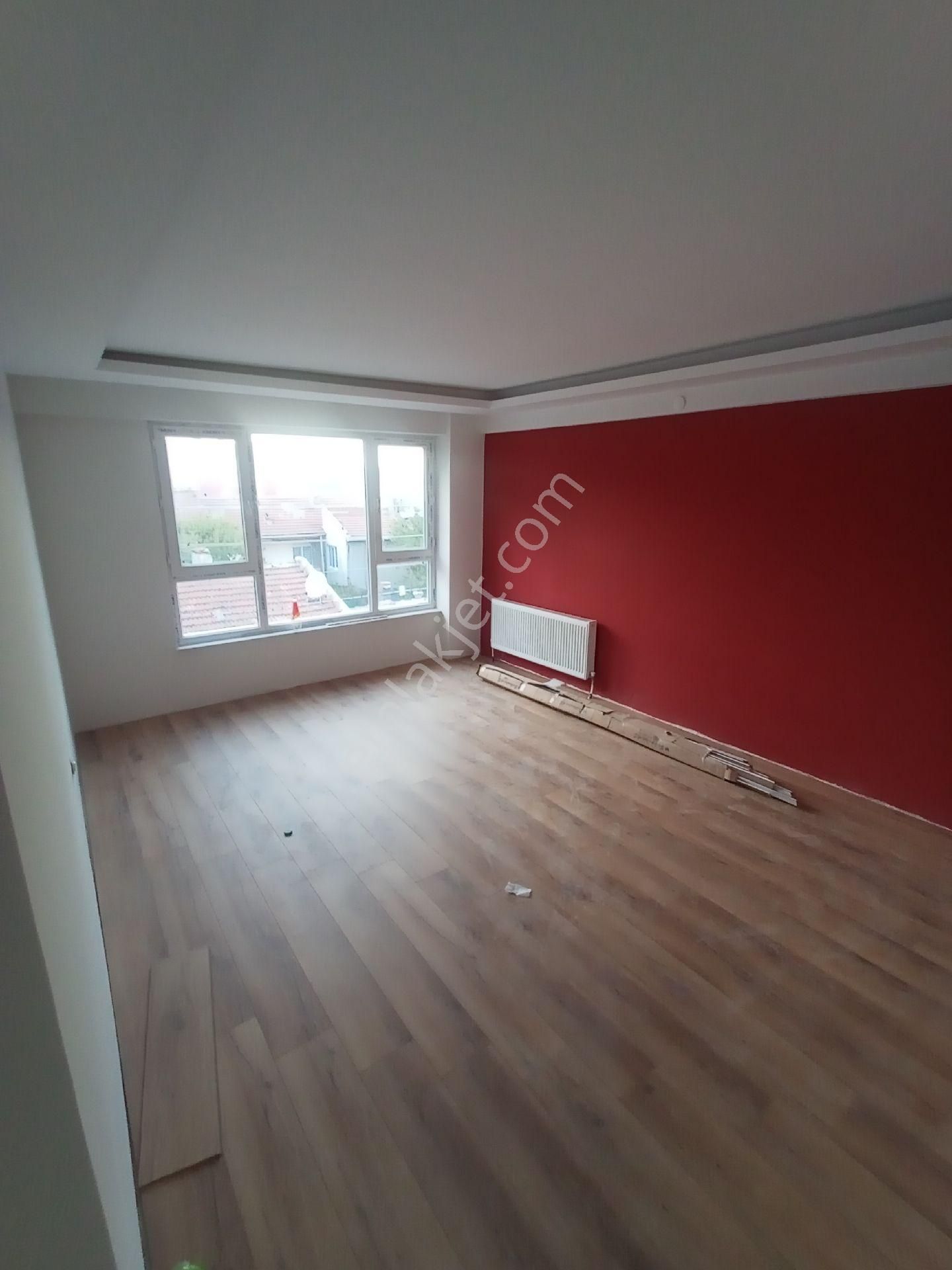 Tepebaşı Şirintepe Satılık Daire ÜÇOK GAYRİMENKUL'DEN ŞİRİNTEPE MAHALLESİ 2+1 SATILIK DAİRE 