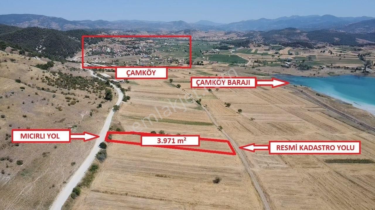 Bigadiç Çamköy Satılık Tarla  ÇAMKÖY'DE EMSALSİZ GÖL MANZARALI HOBİ BAHÇESİNE UYGUN 3.970m2