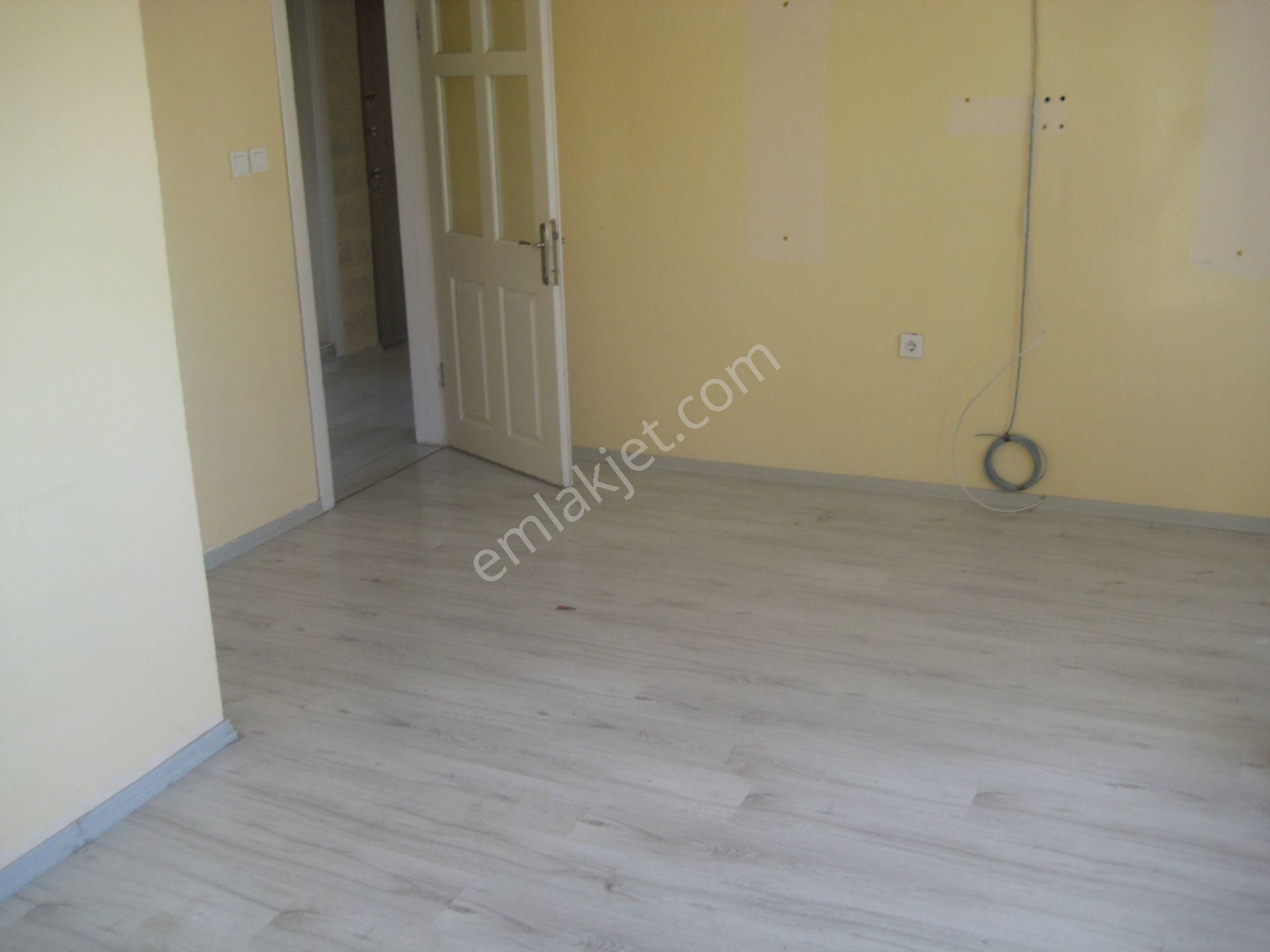 Menemen Koyundere'de Kısmi Eşyalı Kiralık 2+1 Daire - Görsel 15