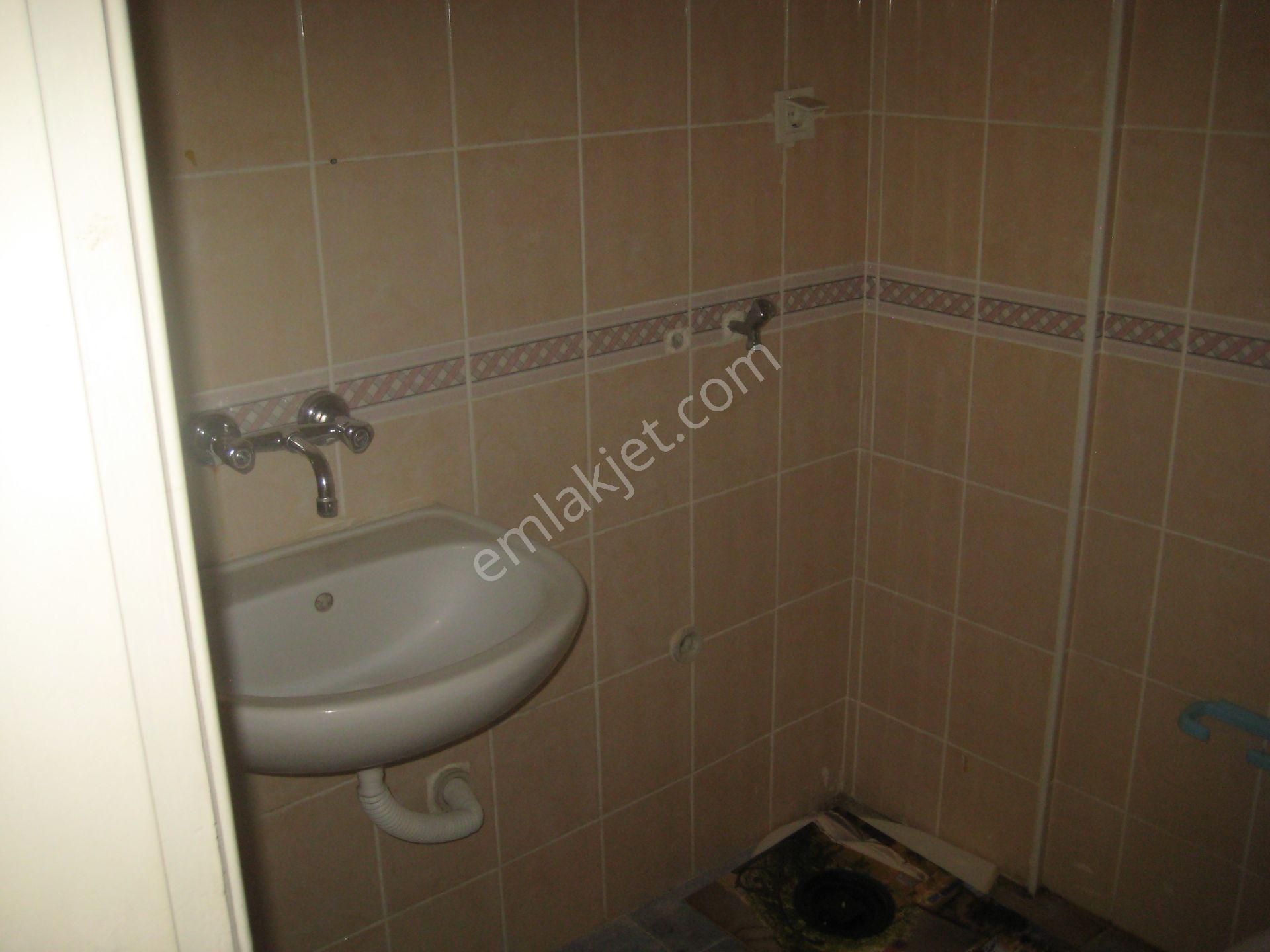 Menemen Koyundere'de Kısmi Eşyalı Kiralık 2+1 Daire - Görsel 13
