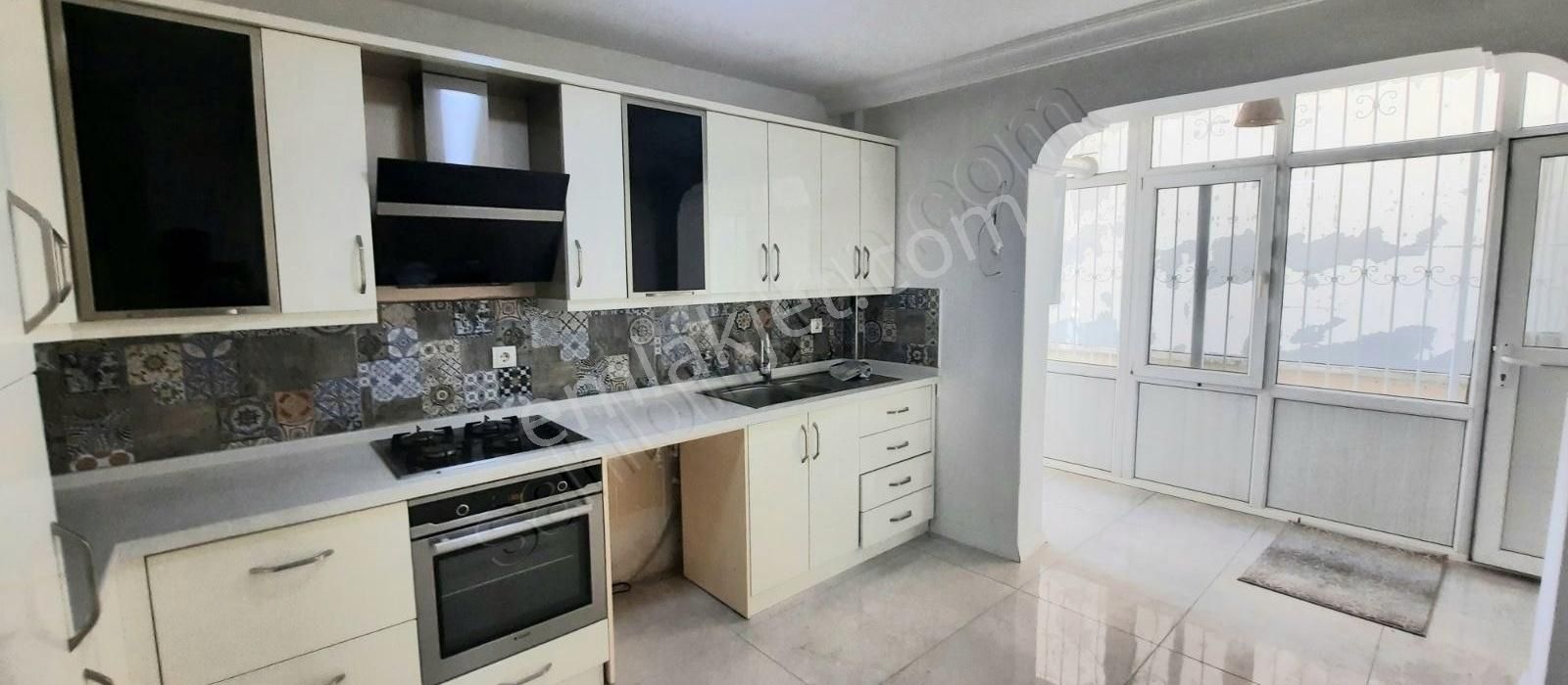 Gölbaşı Karşıyaka Satılık Daire DOĞRU YATIRIMDAN 4+1 ASANSÖRLÜ 200 M2 SATILIK DAİRE