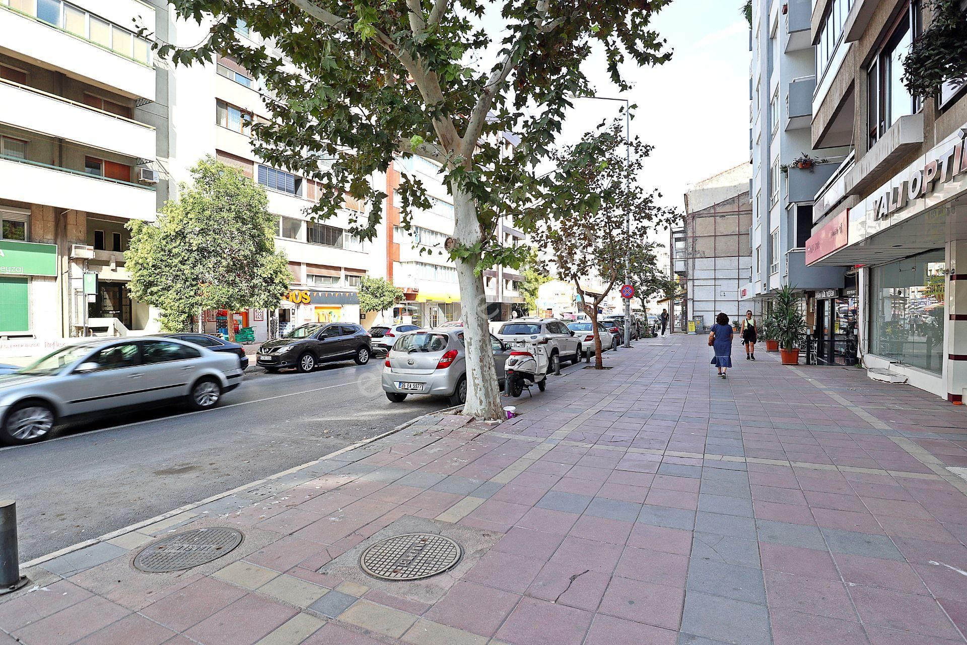 Göztepe Küçükyalı Mithatpaşa Cad.10 Adım Mustakil 3 Katlı Satılık Bina - Görsel 25