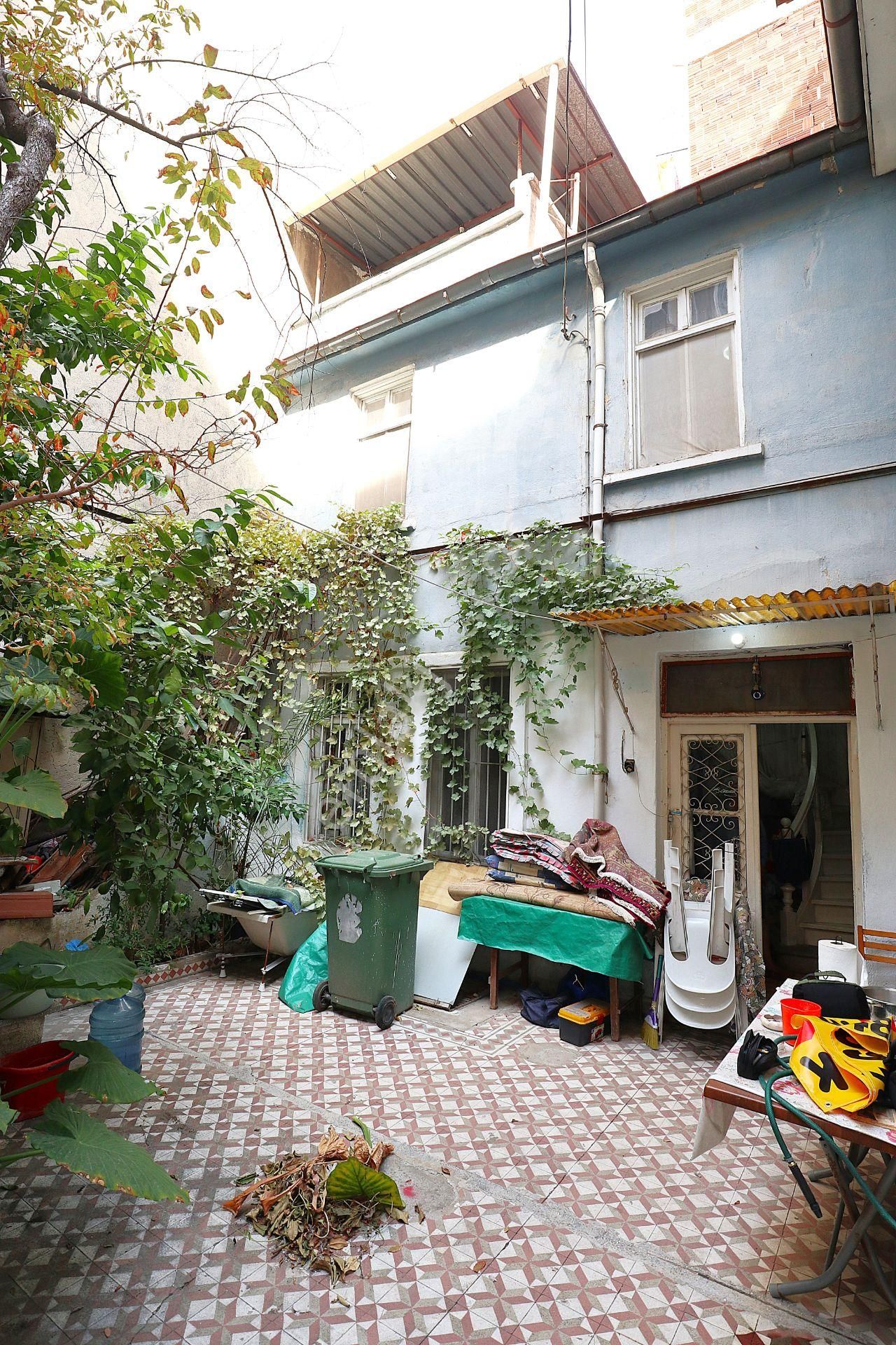 Göztepe Küçükyalı Mithatpaşa Cad.10 Adım Mustakil 3 Katlı Satılık Bina - Görsel 3