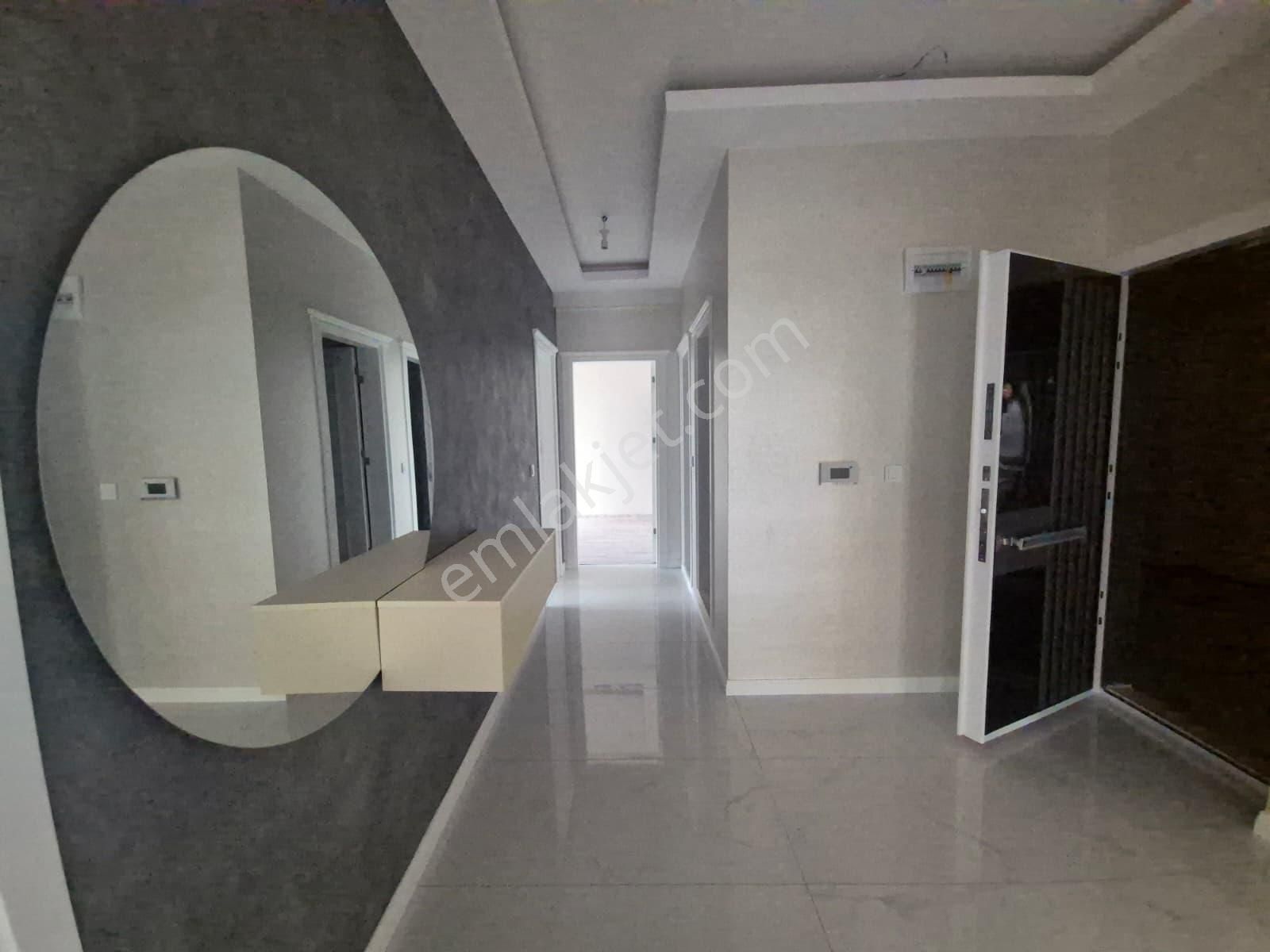 Roma' Dan Akhisar' Da Satılık Daireler - Görsel 11